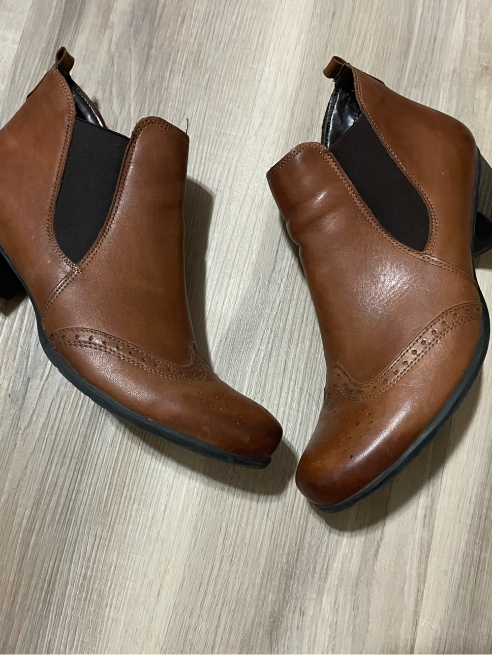 Remonte Ladies Tan/Cognac Leather Brogue Ankle Boots Size 40